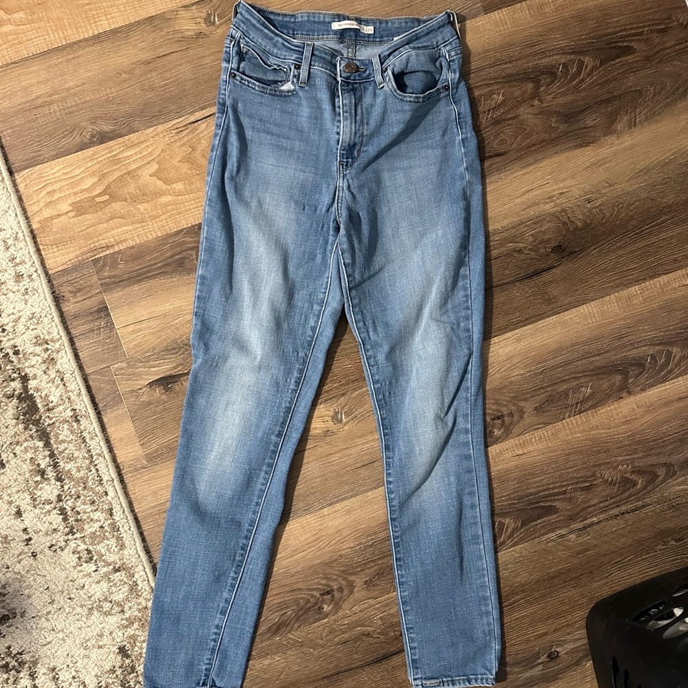 Levi’s High Rise Skinny Jeans